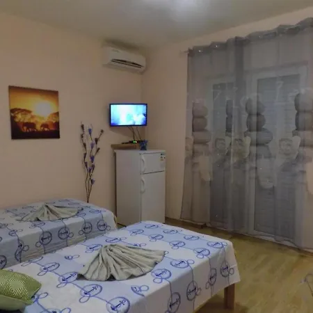 Welcome To Our Lovely And Comfortable Apartman
