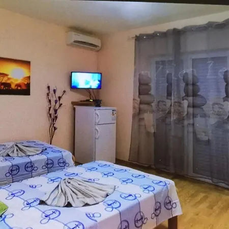 Welcome To Our Lovely And Comfortable Apartman