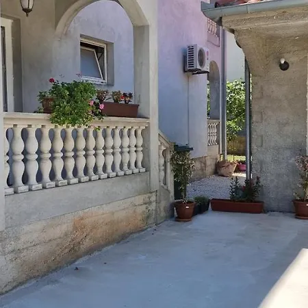 Welcome To Our Lovely And Comfortable Apartman Zadar